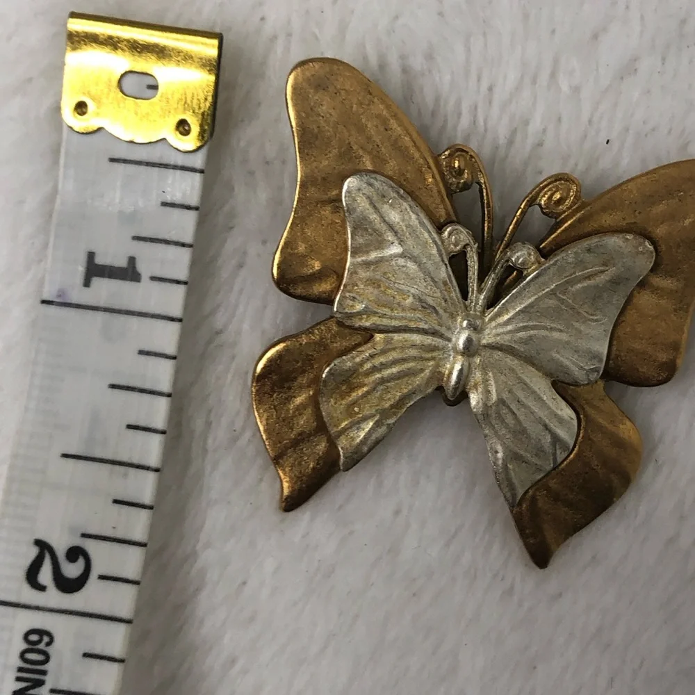 Sold - Picture 3 of 9